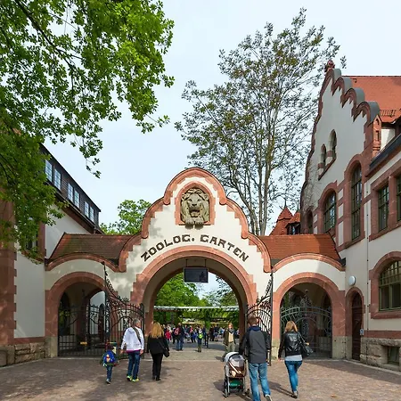 Western Centre 4*